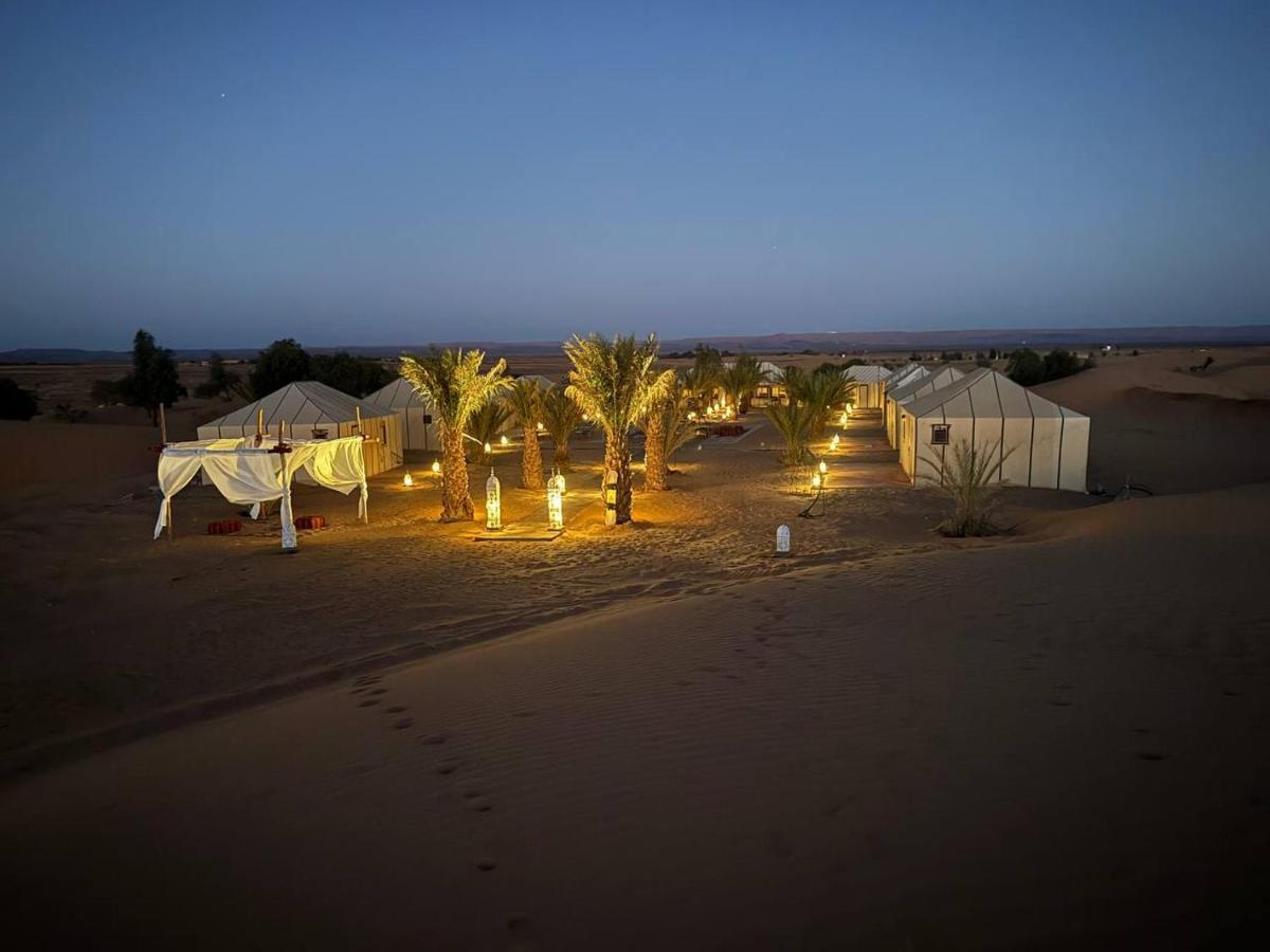 Sahara Dunes Luxury Camp เมอร์ซูกา ภายนอก รูปภาพ