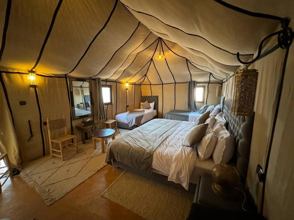 Sahara Dunes Luxury Camp เมอร์ซูกา ภายนอก รูปภาพ