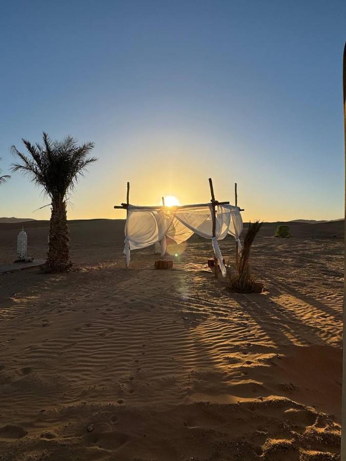 Sahara Dunes Luxury Camp เมอร์ซูกา ภายนอก รูปภาพ