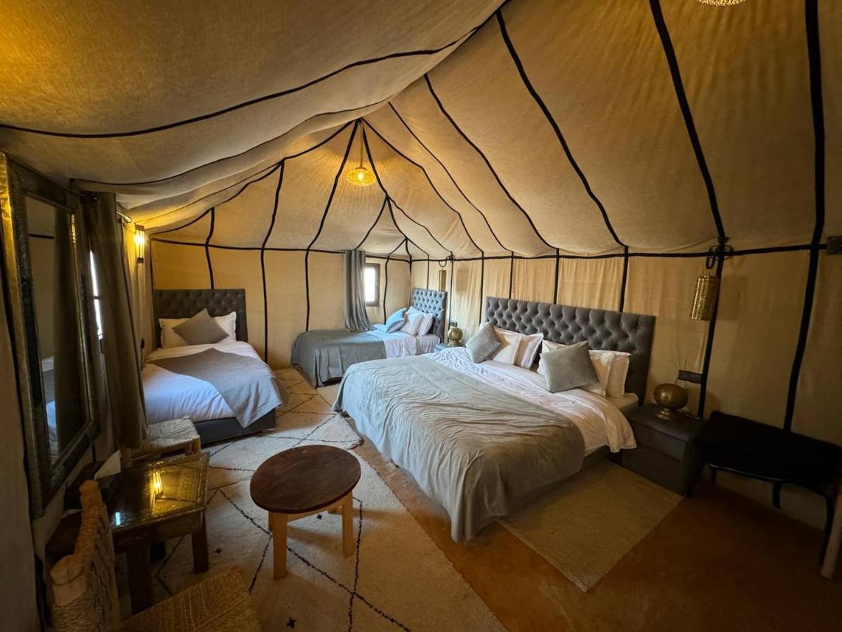 Sahara Dunes Luxury Camp เมอร์ซูกา ภายนอก รูปภาพ