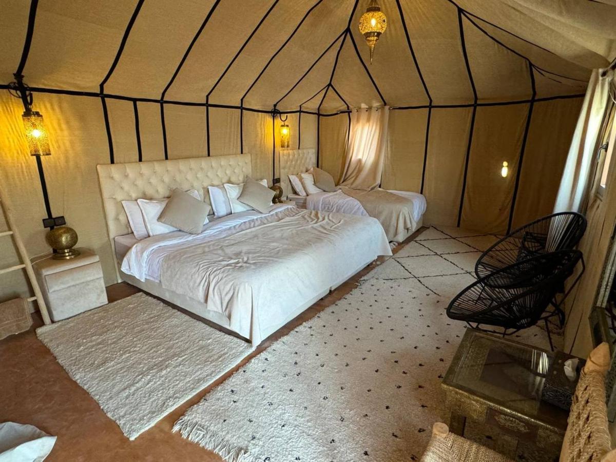 Sahara Dunes Luxury Camp เมอร์ซูกา ภายนอก รูปภาพ