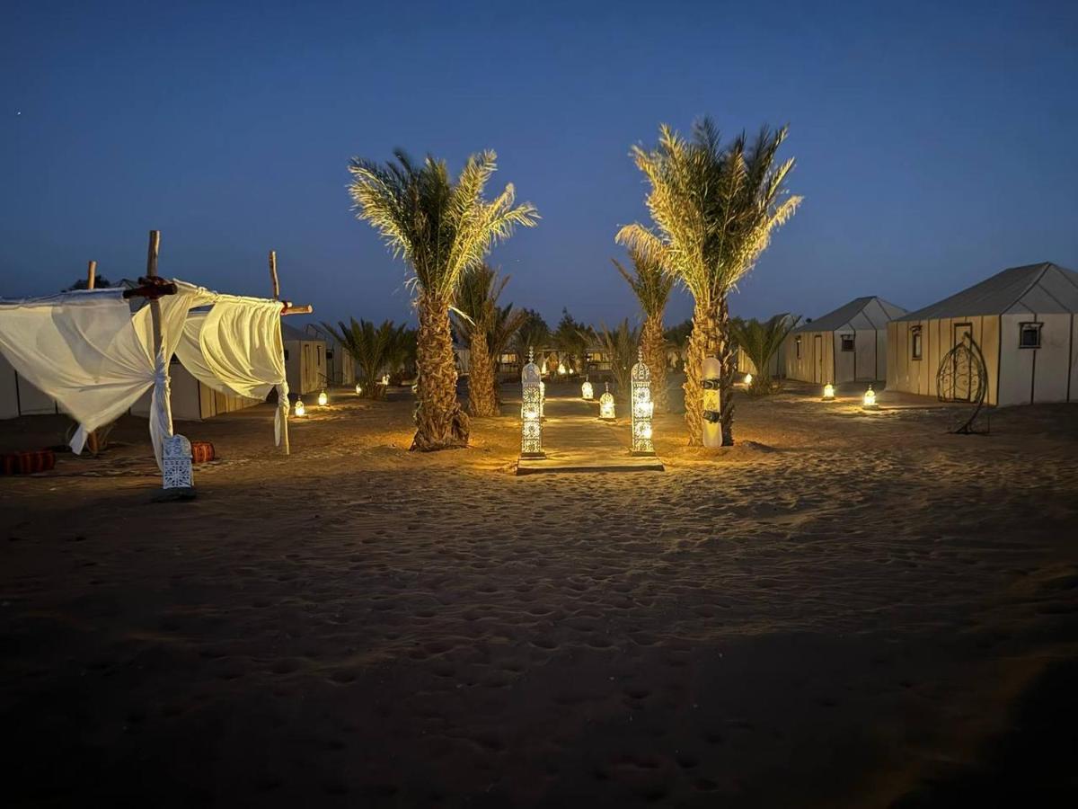 Sahara Dunes Luxury Camp เมอร์ซูกา ภายนอก รูปภาพ