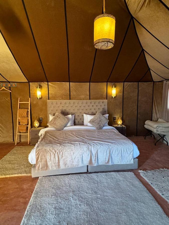 Sahara Dunes Luxury Camp เมอร์ซูกา ภายนอก รูปภาพ