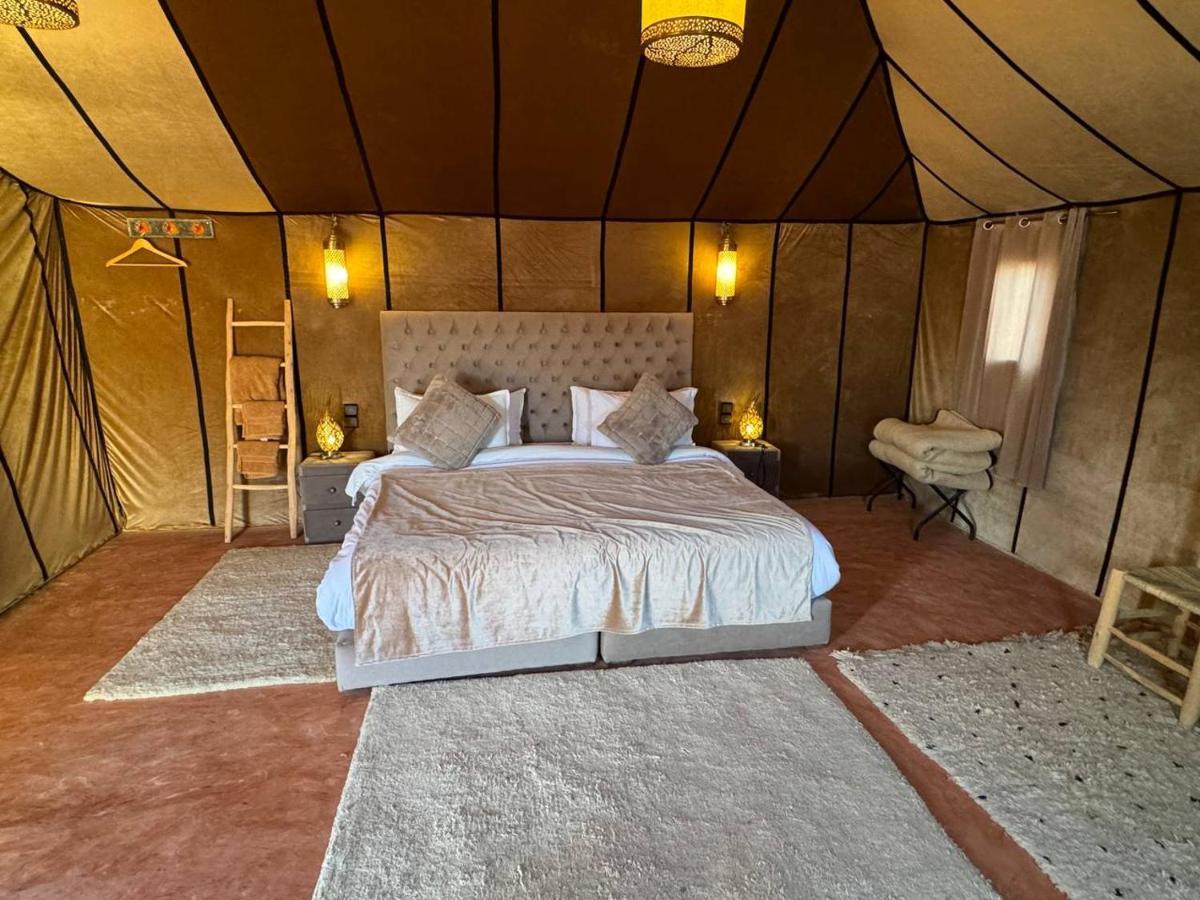 Sahara Dunes Luxury Camp เมอร์ซูกา ภายนอก รูปภาพ