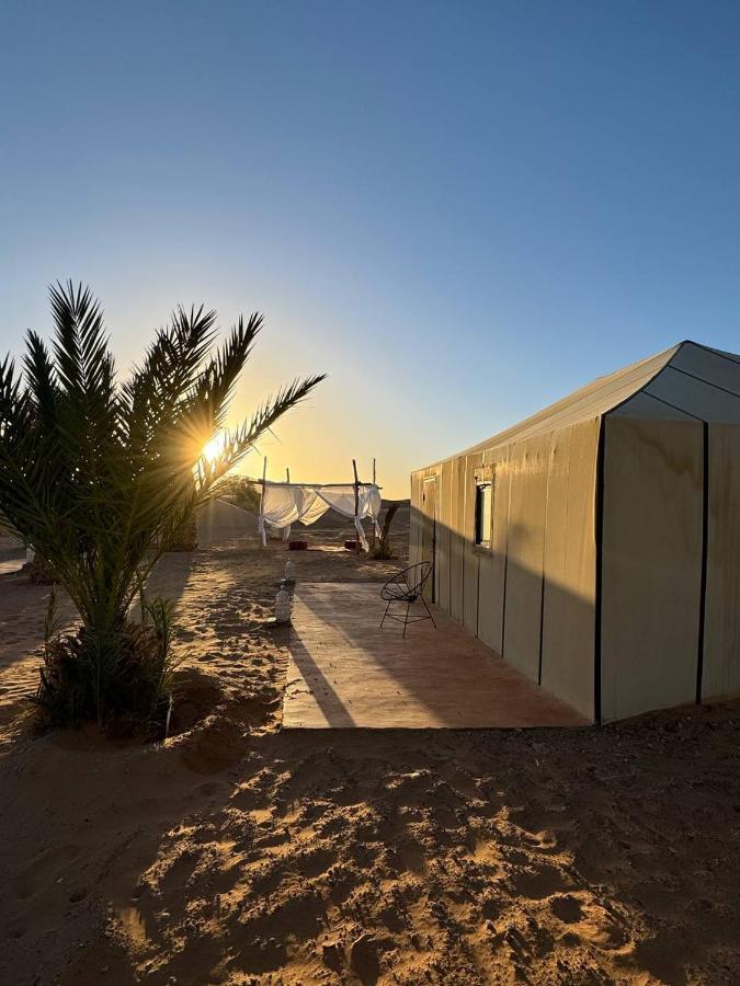 Sahara Dunes Luxury Camp เมอร์ซูกา ภายนอก รูปภาพ