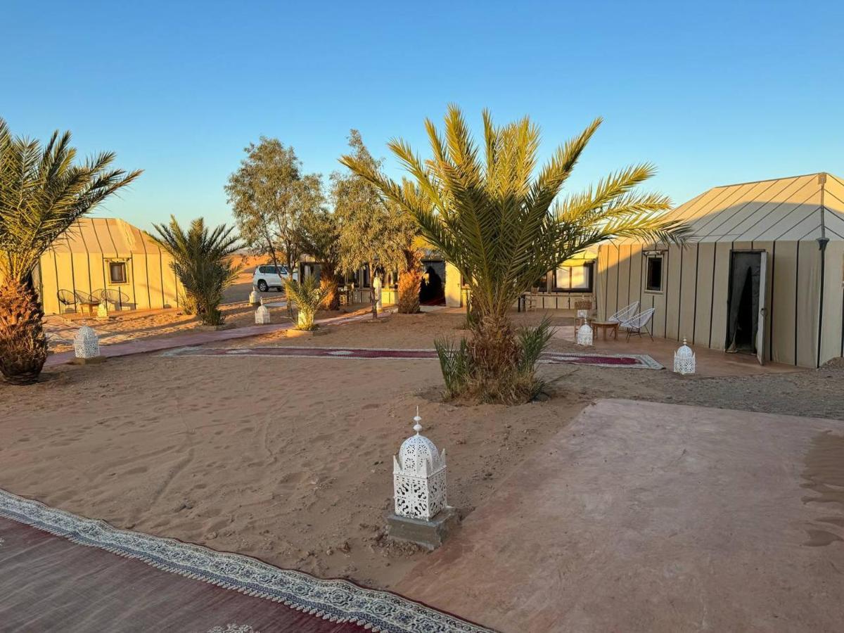 Sahara Dunes Luxury Camp เมอร์ซูกา ภายนอก รูปภาพ