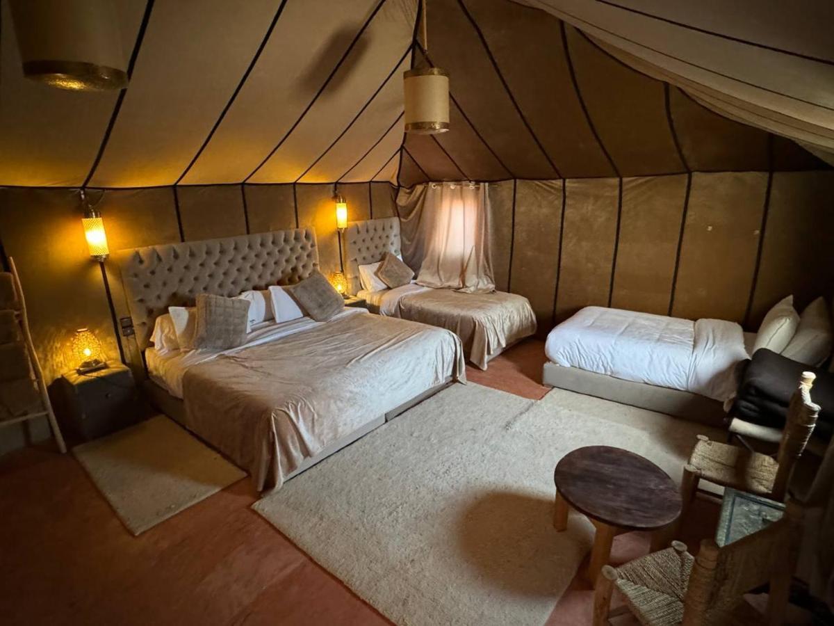 Sahara Dunes Luxury Camp เมอร์ซูกา ภายนอก รูปภาพ