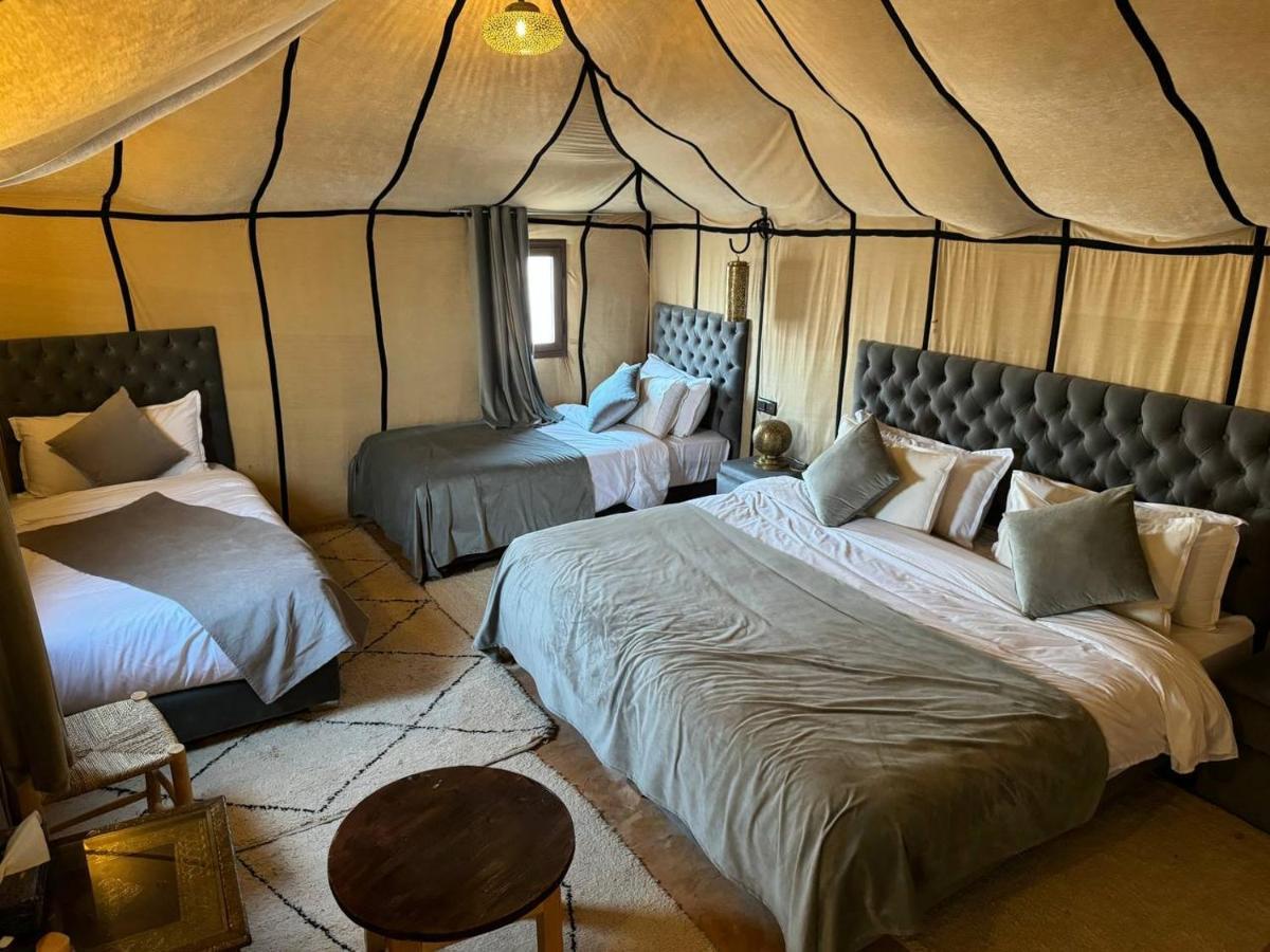 Sahara Dunes Luxury Camp เมอร์ซูกา ภายนอก รูปภาพ